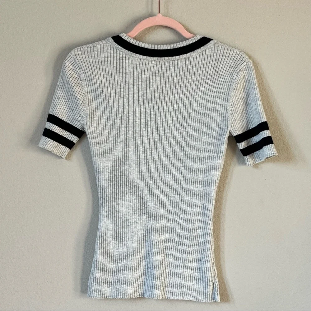 Frame Shirt Gray V-Neck Sweater Blue Stripes Preppy Varsity Wool Cotton Blend XS - Picture 6 of 9